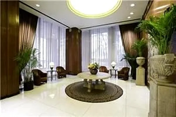 Rented by Douglas Elliman | media 18