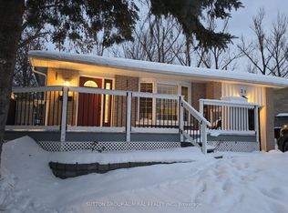 31 Jeffrey St, Barrie, ON L4M5H5