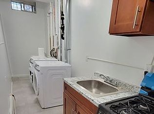 45-15 30th Rd, Astoria, NY 11103