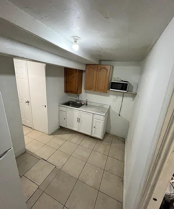 1155 SW 129th Ave