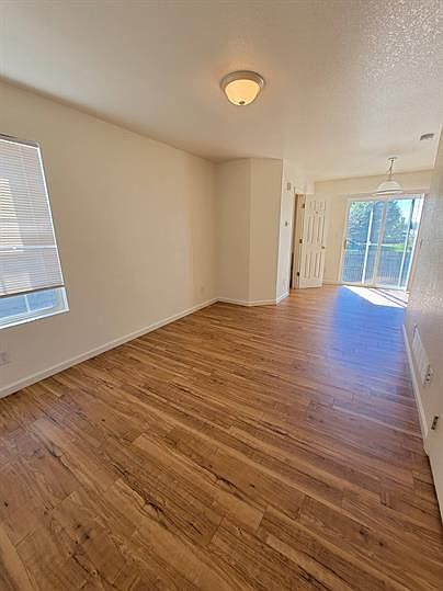 1st image of 1751 Rowan Ln #1