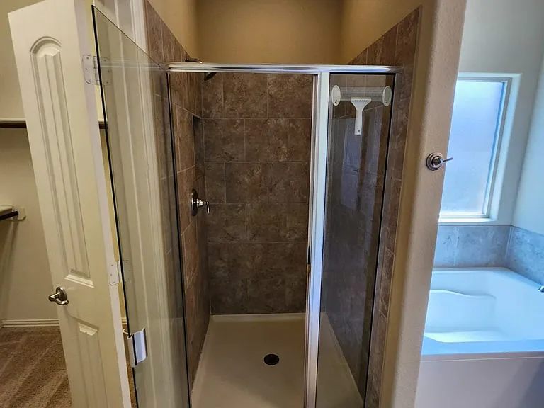 6406 Hall Of Fame Blvd — Photo 12