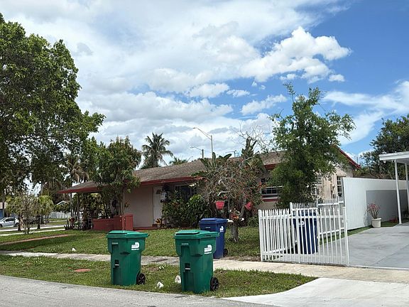 2nd image of 19825 NW 44th Pl