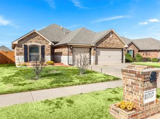 11717 SW 16th St, Yukon, OK 73099