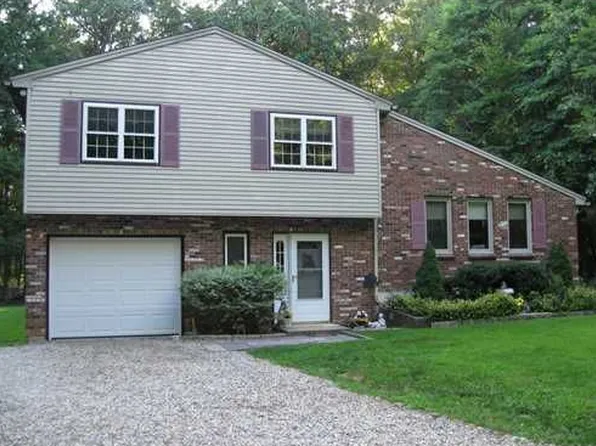 77 Oconnell Road Ext, Colchester, CT 06415