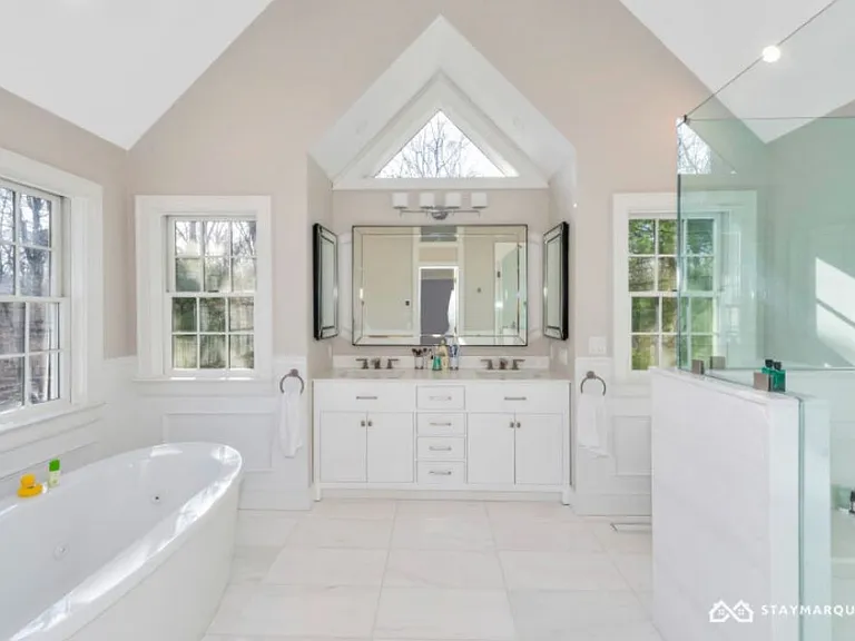 29 Georgica Woods Ln — Photo 19