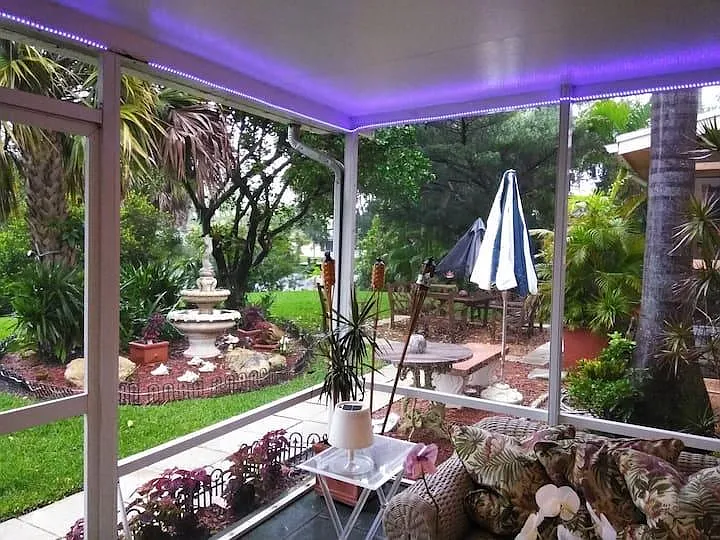 Enjoy your morning coffee in this enclosed 15x30 area .