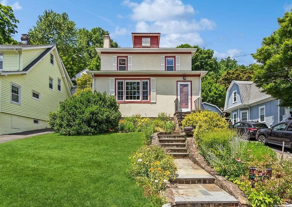 1st image of 122 Sarles Lane