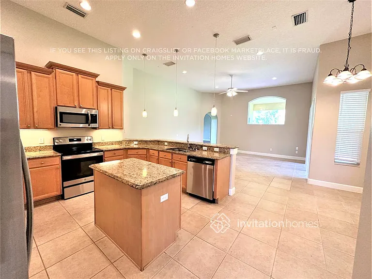 18047 Cadence St — Photo 5