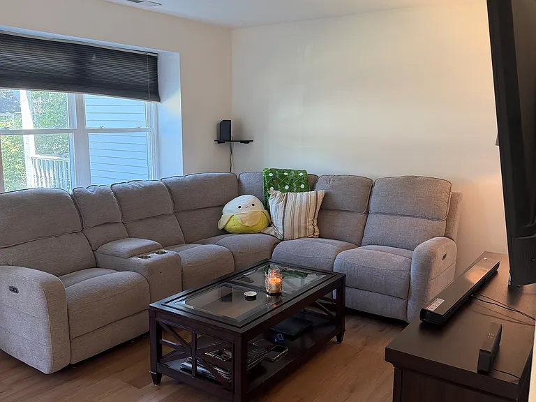 149 Shoreline Dr — Photo 3