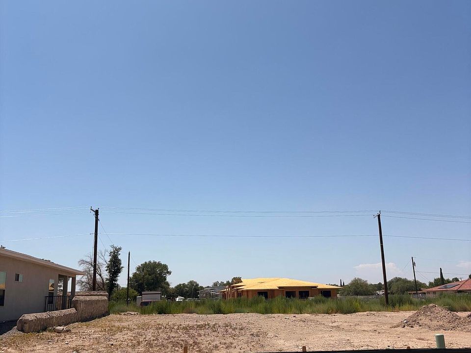 2nd image of 5941 Ruidoso Downs St