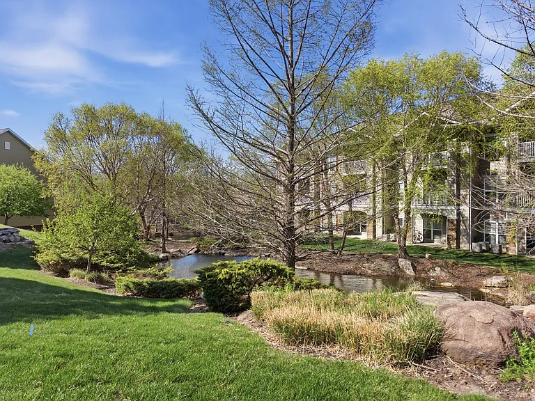 2409 Boulder Springs Dr — Photo 35