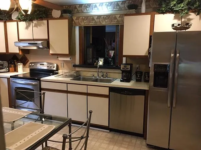 5411 Seminary Ave — Photo 20
