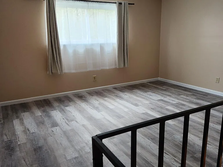 154 Hancock St #D — Photo 5
