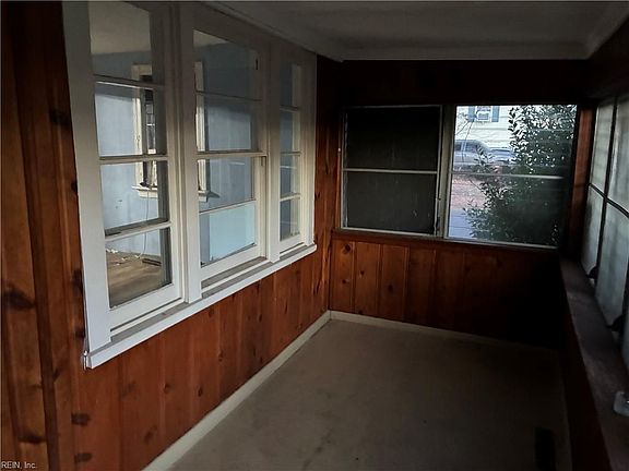 4th image of 3300 Rokeby Ave