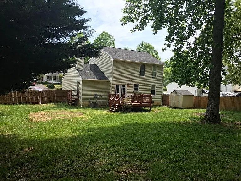 51 Briarwood Dr — Photo 8