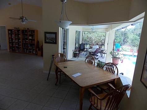 Breakfast Room