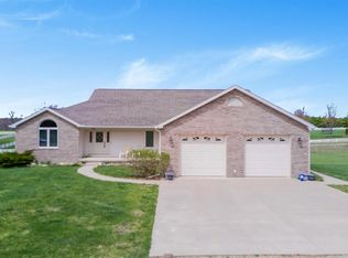 4650 Sage Dr, Grass Lake, MI 49240