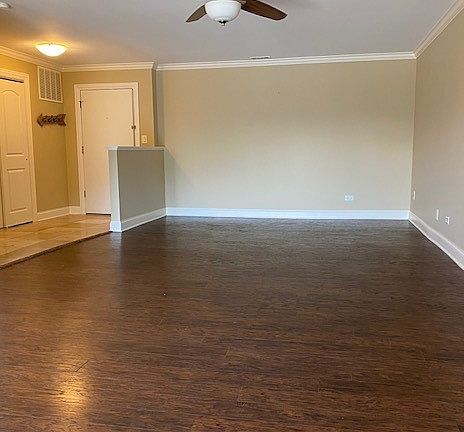 4th image of 601 Lake Hinsdale Dr APT 111