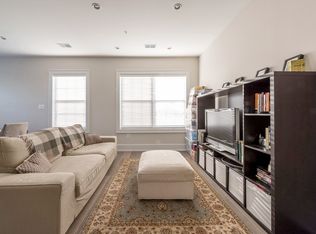 16 17th St NE #322, Washington, DC