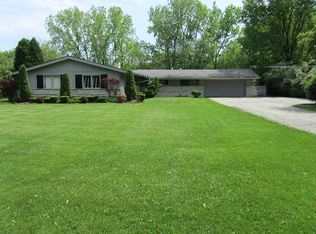 3111 Willow Rd, Northbrook, IL 60062