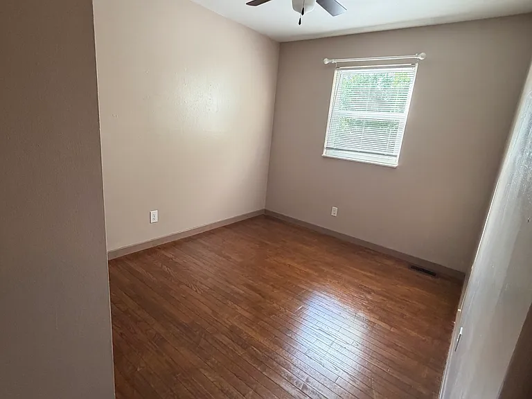 3006 Lyme St — Photo 18