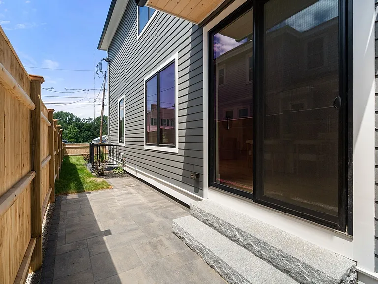 30 Keefe Ave #28 — Photo 33