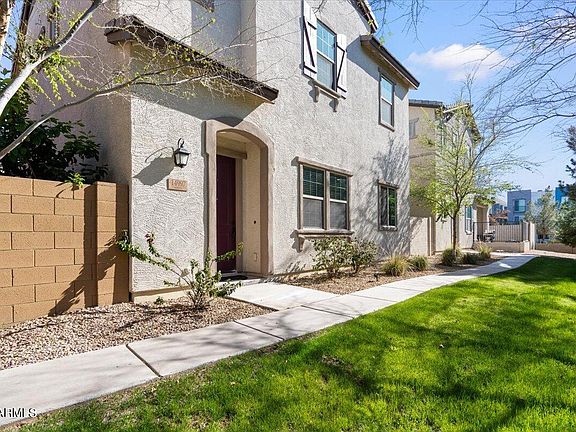 2nd image of 14997 W WILSHIRE Drive