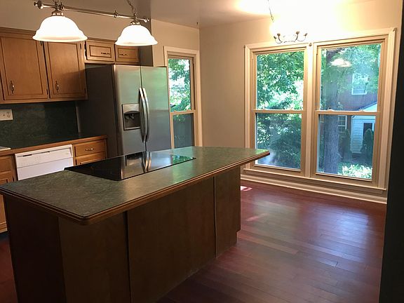 4th image of 2201 Douglass Woods Ct