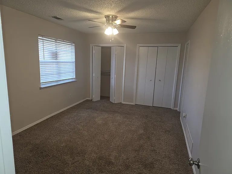 1745 Dynasty Cir — Photo 5