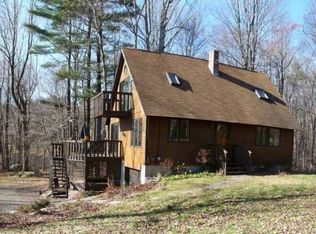 27 Gulf Rd, Pelham, MA 01002