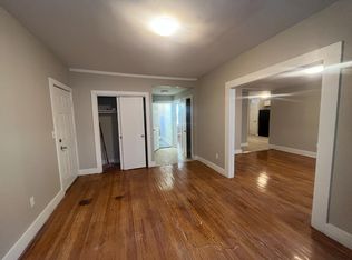17-19 Allen Place; 23 #325-21-327, Hartford, CT 06106