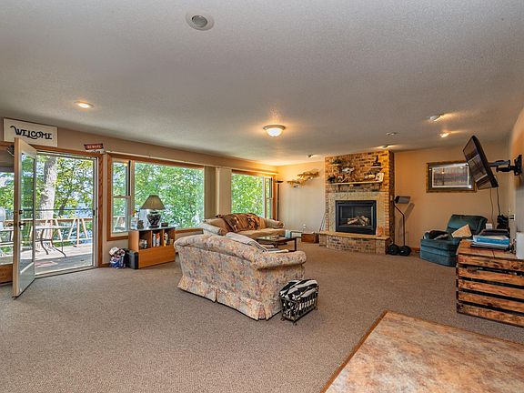 5th image of 691 Brophy Shores Rd NW