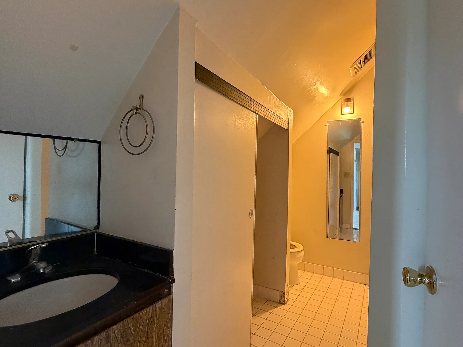 Studio, $1,900 — Photo 2