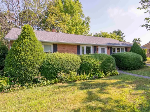 203 Franklin Dr, Blacksburg, VA 24060