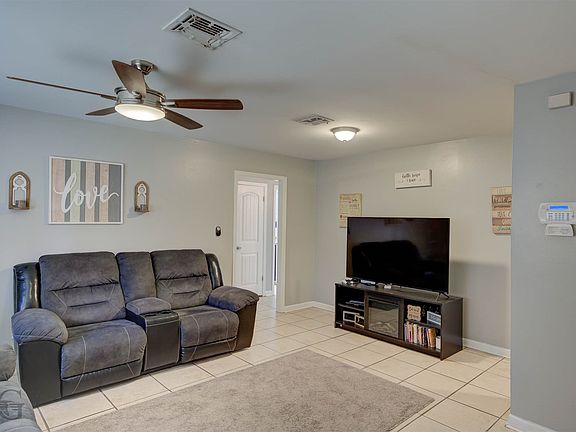 2nd image of 9332 Fireside Dr