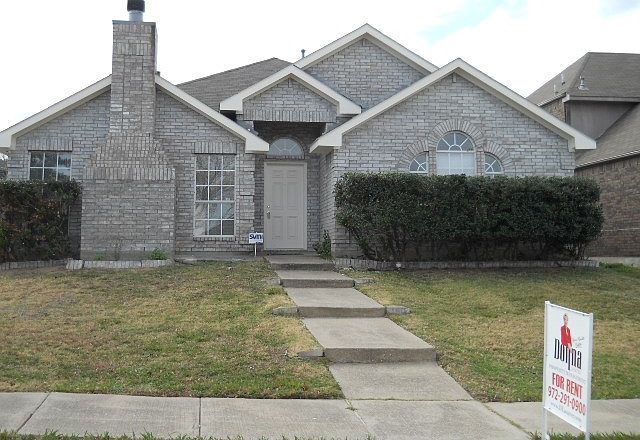 1st image of 1729 Hillside Dr
