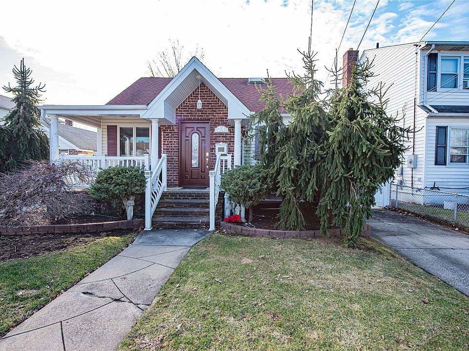 1st image of 24 Bedford Avenue