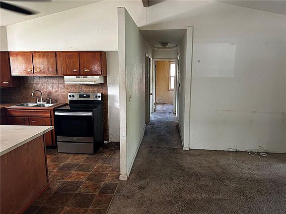 5th image of 4920 E 40th Ter