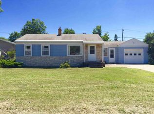 838 Palms Ave, Ishpeming, MI 49849