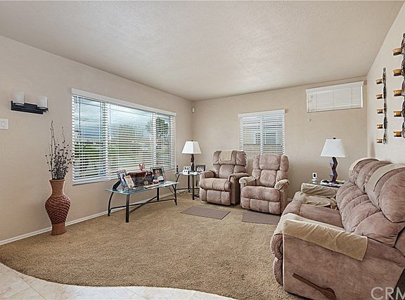5th image of 15313 Cabell Ave