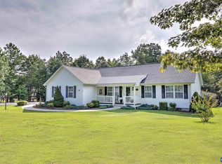 90 Shannon Glen Ct, Louisa, VA 23093