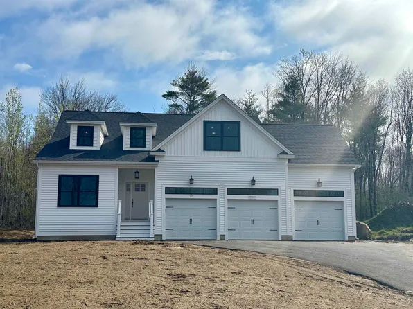 22 High Point Circle #40, Barrington, NH 03825