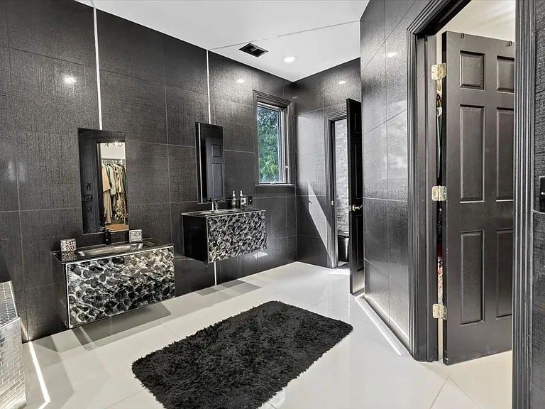 4206 Royal Fox Dr — Photo 20
