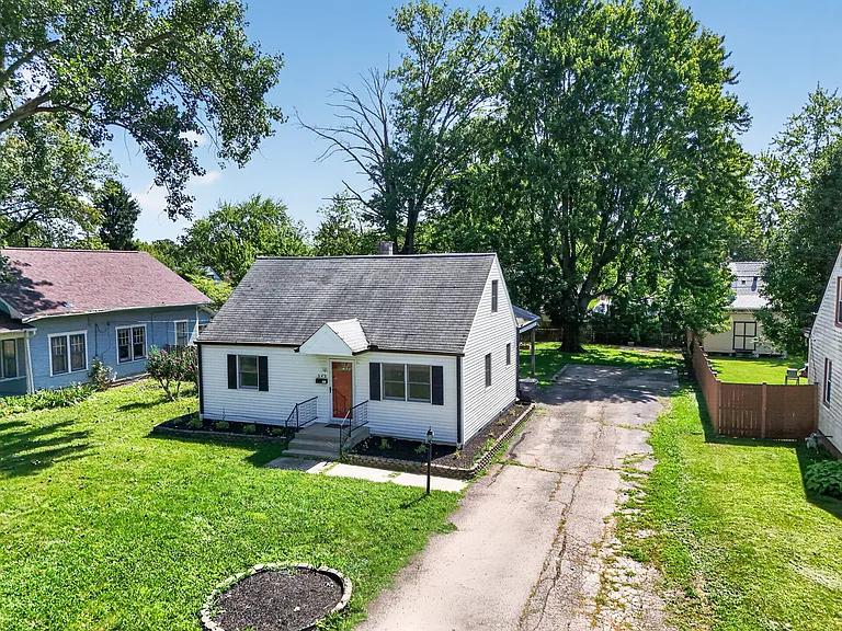 340 Buena Vista Ave — Photo 28