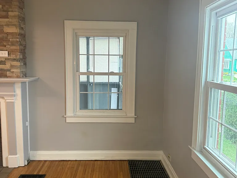 952 Bulen Ave — Photo 8
