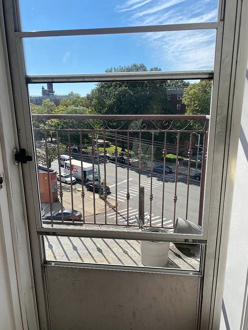 611 East 76th Street — Photo 3