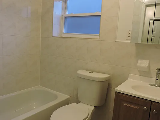 Rented by Realty Masters International | media 10