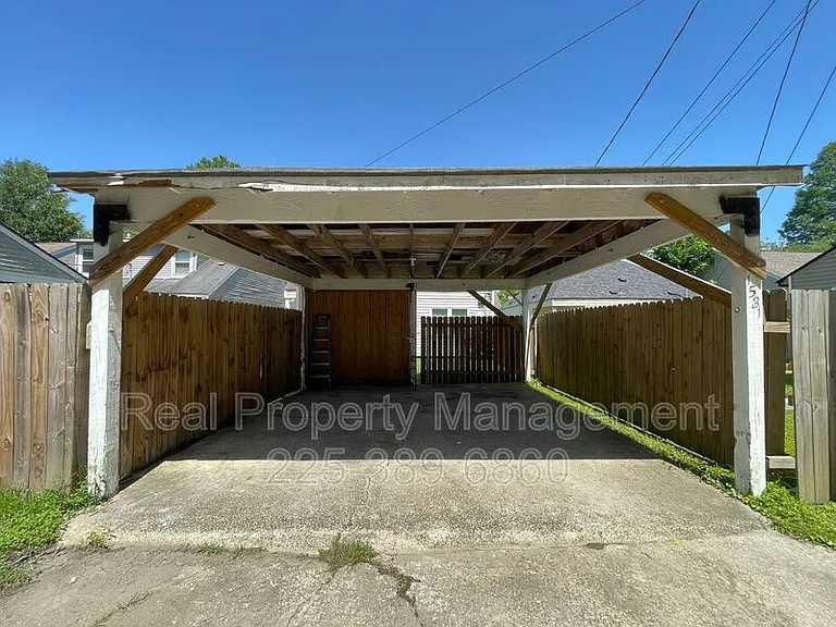 1531 Lila Ave — Photo 16