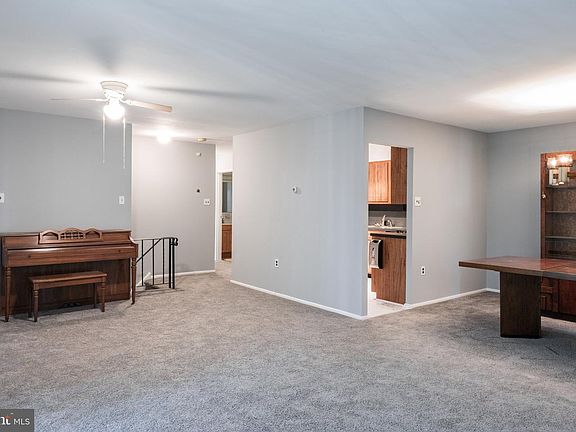 3rd image of 501 N Bethlehem Pike #K-12